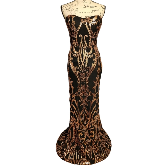 Miss Ord Embellished Black and Gold Strapless Gown - Picture 8 of 16